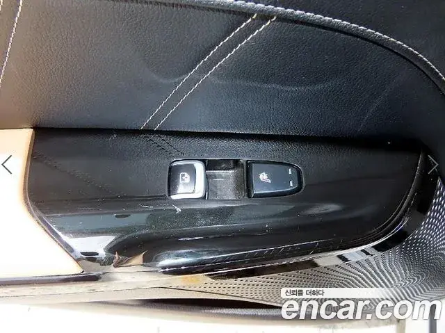 Kia K5 2021 — Şəkil 10/20