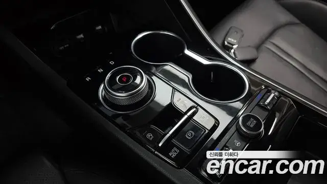 Kia K5 2023 — Фото 9/20