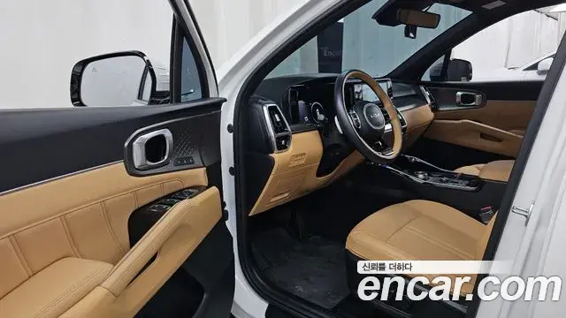Kia Sorento 2022 — Фото 10/20