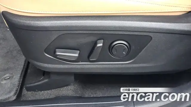 Kia Sorento 2022 — Photo 7/35