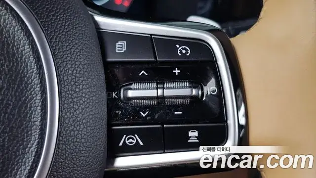 Kia Sorento 2022 — Photo 24/35