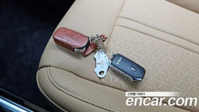 Kia Sorento 2022 — Photo 23/35