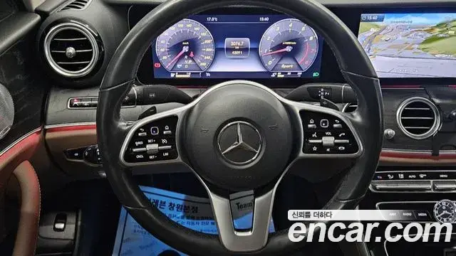 Mercedes-Benz E-Class 2019 — Фото 9/20