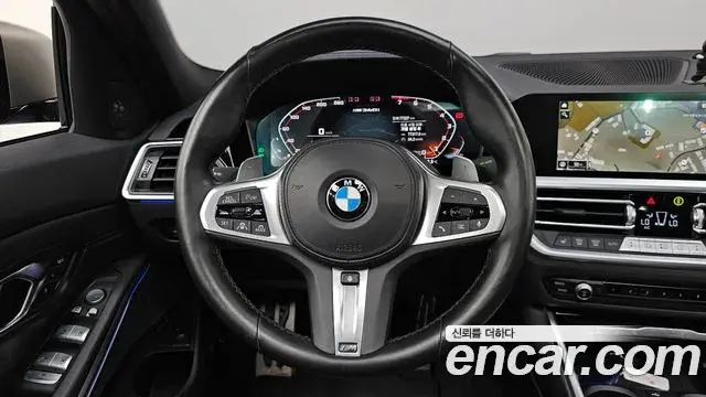 BMW 3 Series 2022 — Фото 12/20