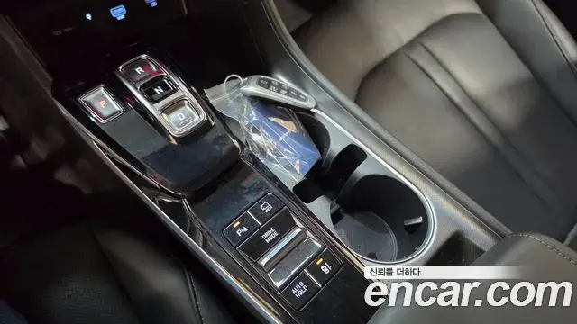 Hyundai Sonata 2022 — Фото 7/20