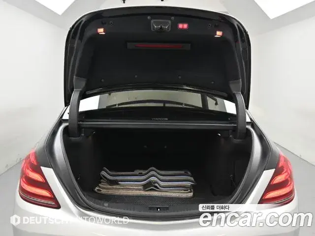 Mercedes-Benz S-Class 2019 — Фото 19/20