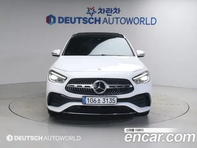 Mercedes-Benz GLA-Class 2020 — Фото 2/20
