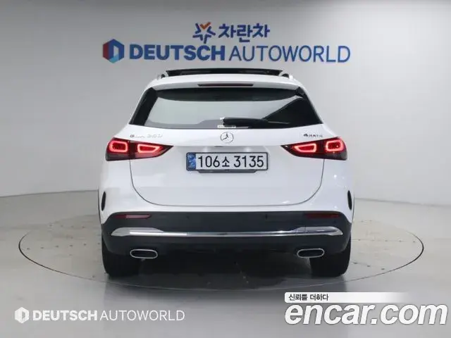 Mercedes-Benz GLA-Class 2020 — Фото 3/20