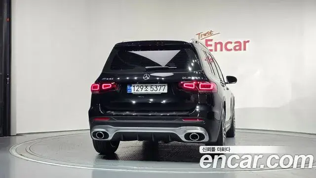Mercedes-Benz GLB-Class 2022 — Фото 4/20