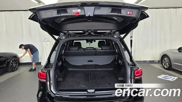 Mercedes-Benz GLB-Class 2022 — Фото 20/20