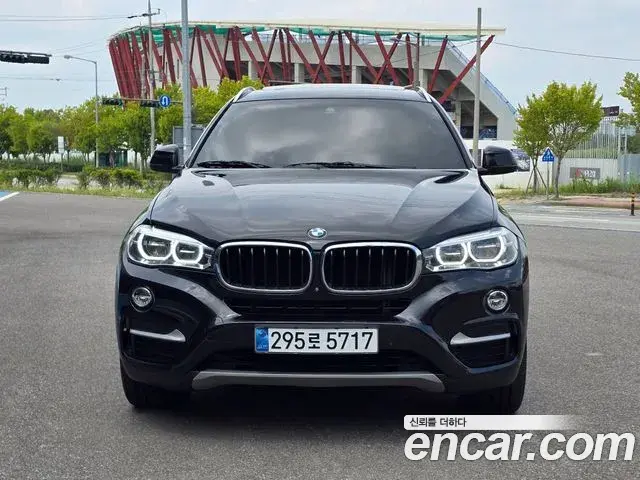 BMW X6 2018 — Фото 2/20
