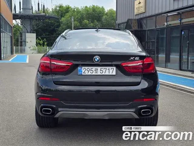 BMW X6 2018 — Фото 3/20