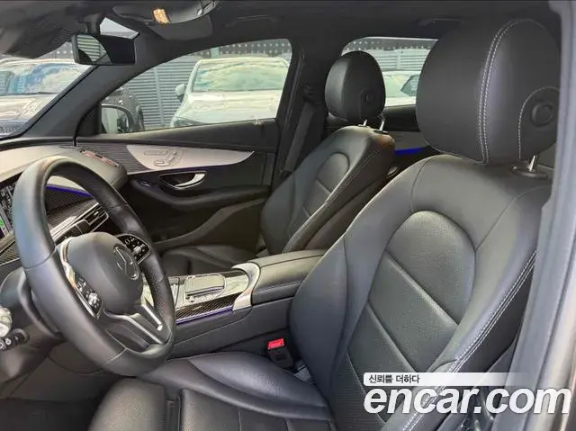 Mercedes-Benz EQC 2020 — ფოტო 2/20