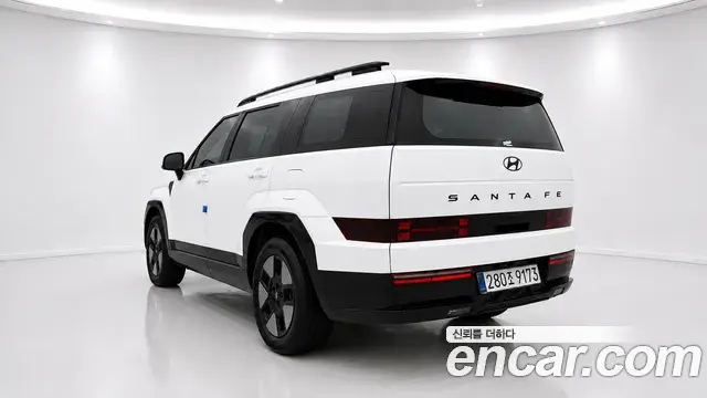 Hyundai Santa Fe 2023 — Фото 4/19