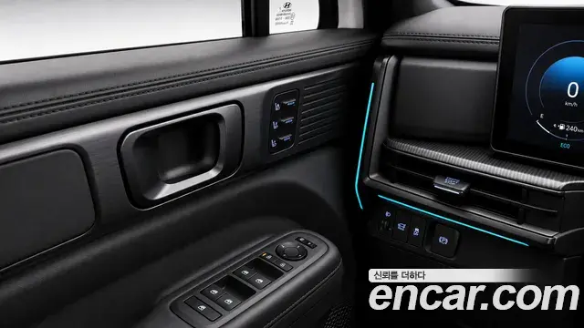 Hyundai Santa Fe 2023 — Фото 8/19