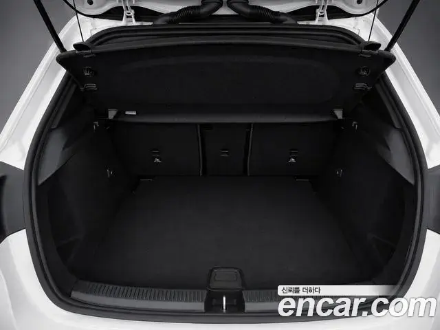Mercedes-Benz A-Class 2025 — Фото 15/15
