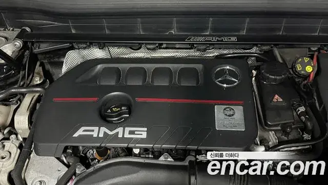 Mercedes-Benz GLB-Class 2023 — Фото 19/20