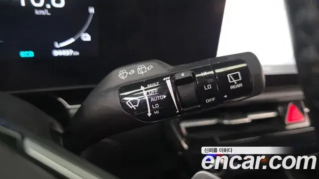 Kia Niro 2022 — Фото 17/20