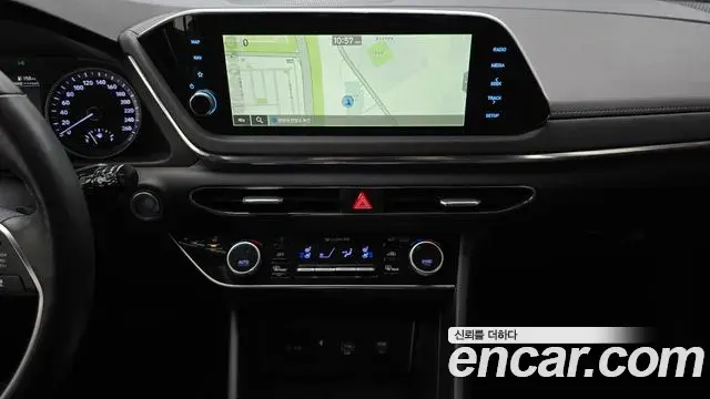 Hyundai Sonata 2022 — Фото 12/20