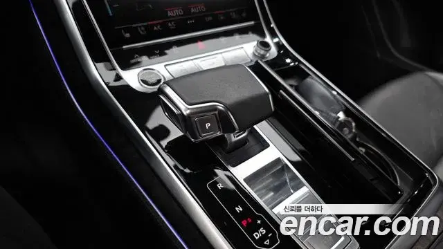 Audi Q7 2023 — Фото 9/20