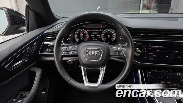 Audi Q7 2023 — Фото 17/20