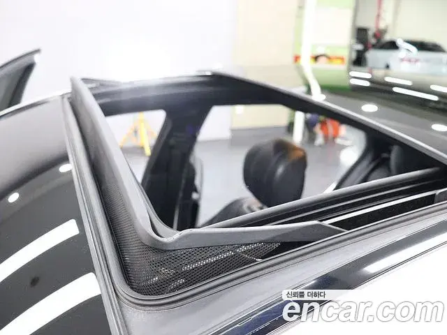 Mercedes-Benz S-Class 2019 — Фото 7/20