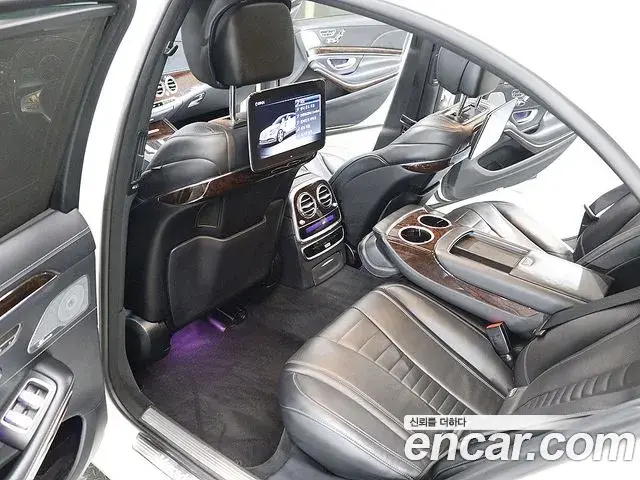 Mercedes-Benz S-Class 2019 — Фото 10/20