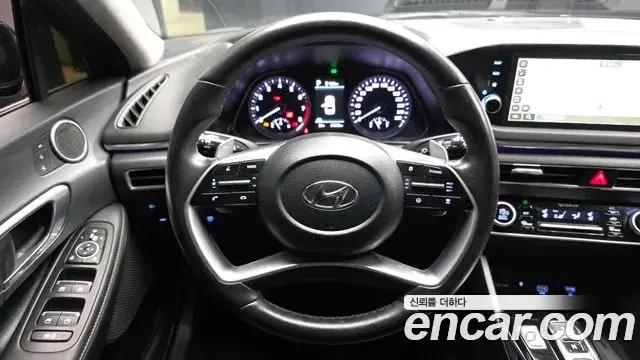 Hyundai Sonata 2022 — Фото 13/20