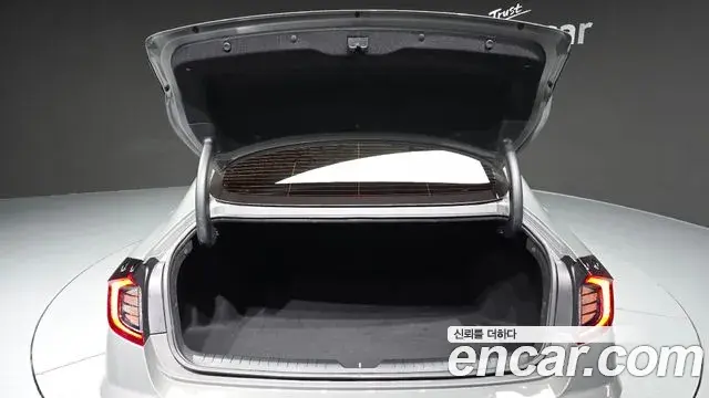 Hyundai Sonata 2022 — Фото 20/20