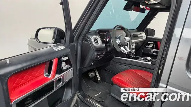 Mercedes-Benz G-Class 2022 — Фото 10/20