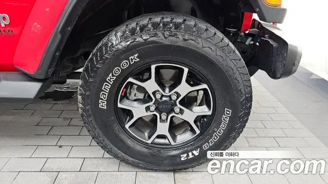 Jeep Wrangler 2018 — Фото 20/20
