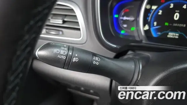 Renault Samsung QM6 2019 — Şəkil 27/30