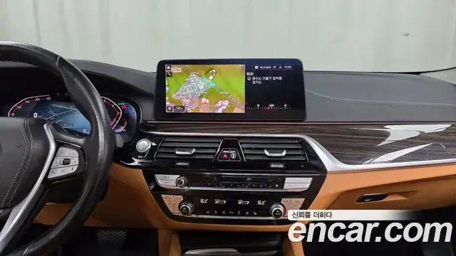 BMW 5 Series 2021 — Фото 14/20