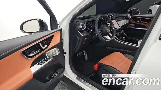 Mercedes-Benz GLC-Class 2026 — ფოტო 25/34