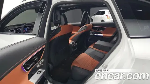 Mercedes-Benz GLC-Class 2026 — ფოტო 17/34