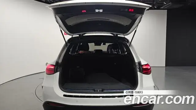 Mercedes-Benz GLC-Class 2026 — ფოტო 26/34