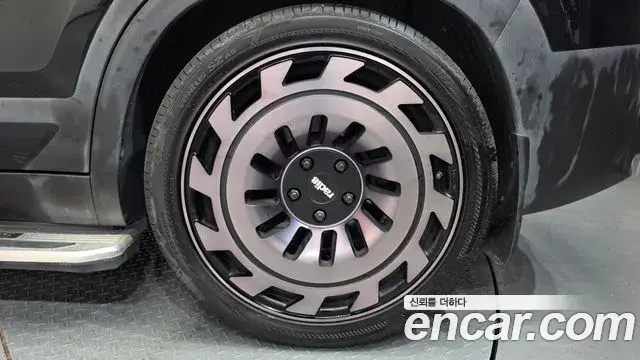 Kia Seltos 2019 — Şəkil 31/44