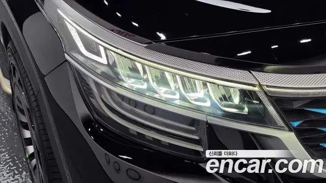Kia Seltos 2019 — Şəkil 23/44