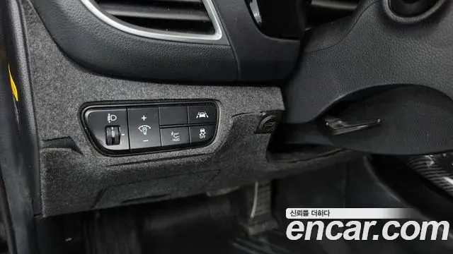 Kia Seltos 2019 — Şəkil 24/44