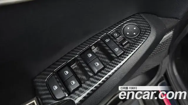 Kia Seltos 2019 — Şəkil 29/44