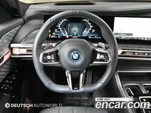 BMW 7 Series 2025 — Фото 13/20