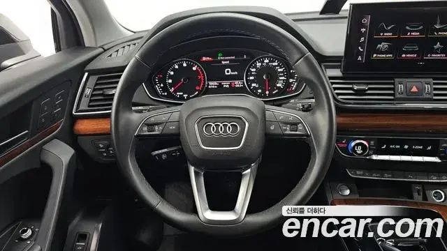Audi Q5 2023 — Фото 13/20