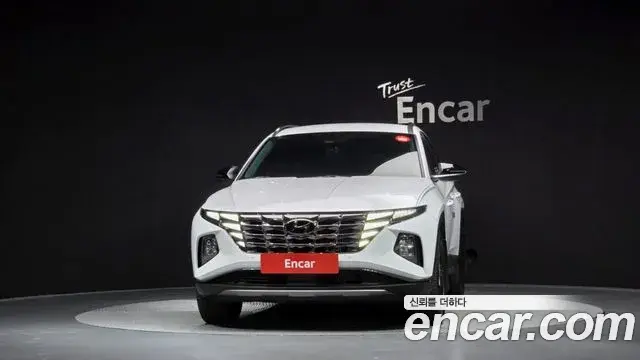 Hyundai The New Tucson 2022 — Фото 3/20