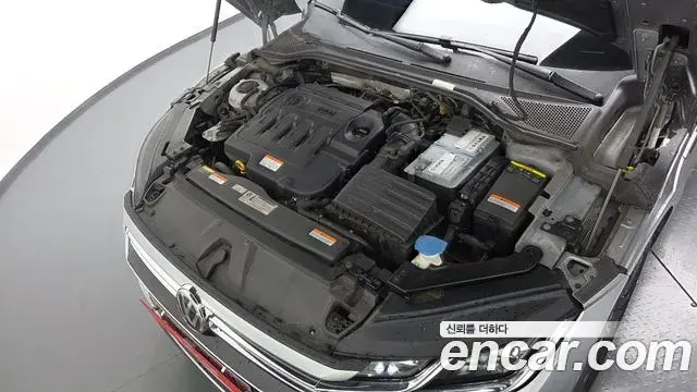 Volkswagen Arteon 2019 — Şəkil 11/20