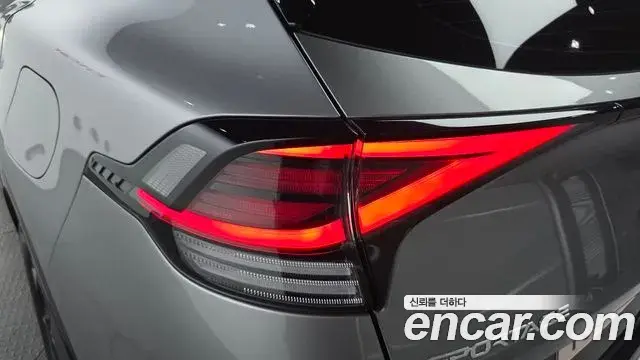 Kia Sportage 2022 — Photo 29/30