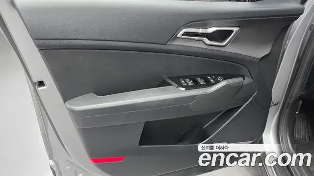 Kia Sportage 2022 — Photo 11/30
