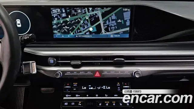 Hyundai Grandeur 2023 — Фото 14/20