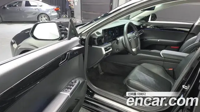 Hyundai Grandeur 2023 — Фото 10/20