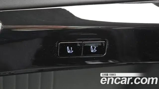 Hyundai Grandeur 2023 — Фото 18/20