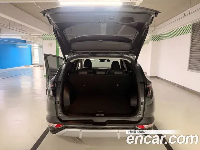 Hyundai The New Tucson 2023 — Фото 17/20